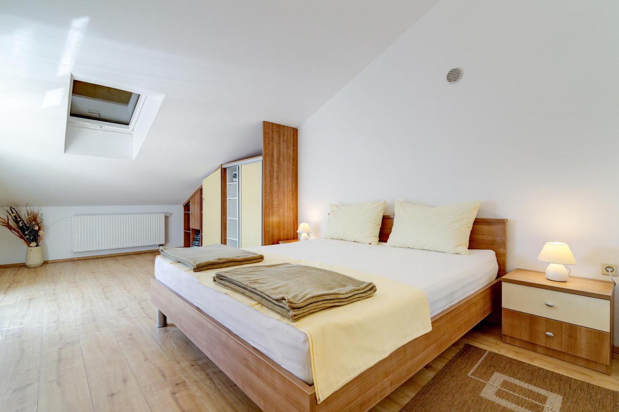 Apartmani Lili Novi Vinodolski Zewnętrze zdjęcie