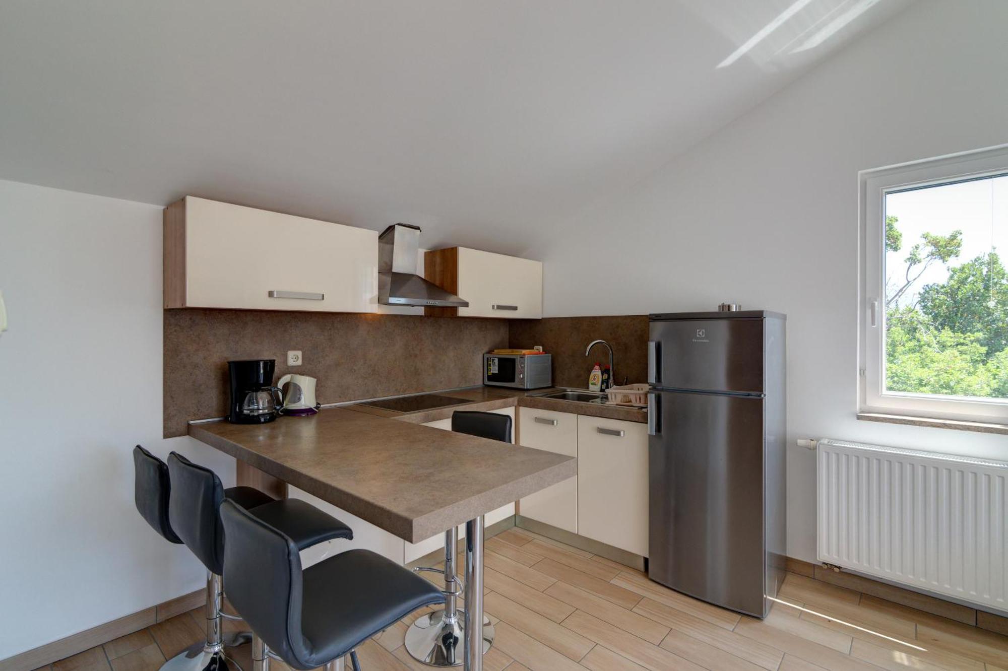 Apartmani Lili Novi Vinodolski Zewnętrze zdjęcie